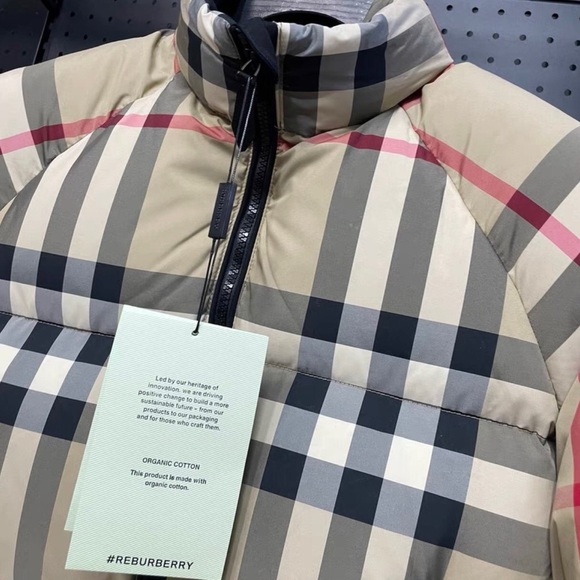 Burberry Beige Checkered Puffer Jacket - Picture 4 of 9